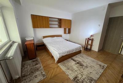 Garsonieră decomandată, mobilată în Cug - 1