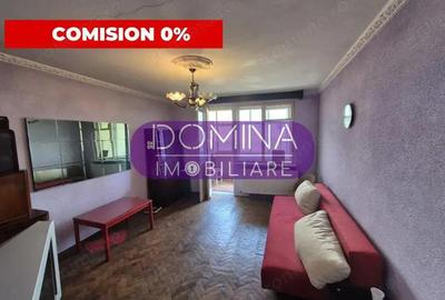 Vanzare apartament 3 camere *etaj 2 - decomandat* - Strada Zambilelor