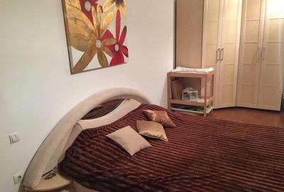 Garsonieră decomandată în Central - 3