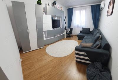 Apartament cu 2 camere decomandat în Hunedoara - 1