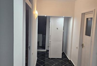 Apartament cu 3 camere decomandat în Rahova - 7