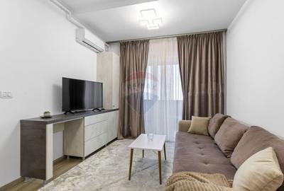 Apartament cu 2 camere semidecomandat, mobilat în UTA - 9