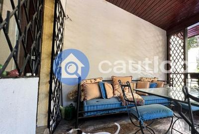 Apartament cu 3 camere decomandat, mobilat în Decebal - 12