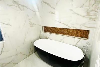 Casă cu 5 camere cu Teren 370 Mp în Vișani - 10