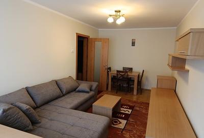 Apartament cu 3 camere decomandat în Dacia - 2