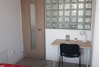 Garsonieră decomandată în Central - 7