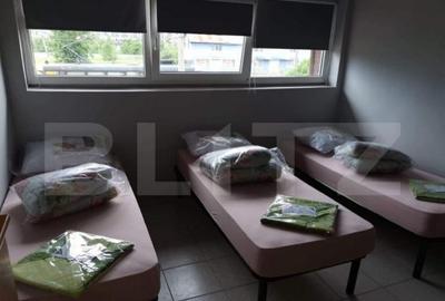 Cladire comerciala, 688 mp, 14 camere, zona Craiova Nord (Is - 10