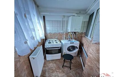 Apartament cu 2 camere decomandat în Brăilei - 6