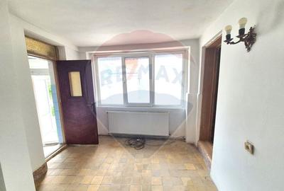 Casa de vanzare pretabila locuinta sau afacere | 13 Septe... - 8