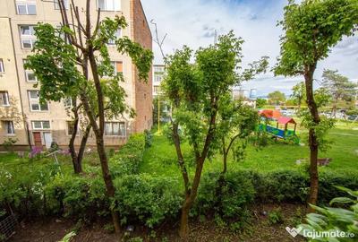 Apartament cu 4 camere decomandat în Craiter - 12
