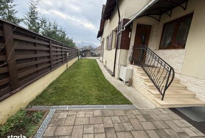 Casă cu 4 camere în Luna