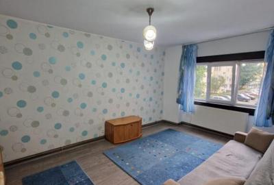 Garsoniera spa?ioasa ?i luminoasa, etaj 1, Decebal - 6