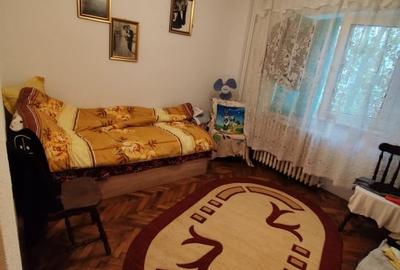 Apartament cu 2 camere semidecomandat în Rahova - 2