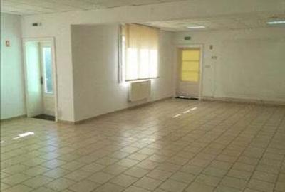 Casă cu 2 camere cu Teren 896 Mp în Teiu - 2