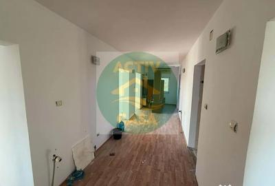 Casă cu 4 camere cu Teren 900 Mp în Săbăoani - 7