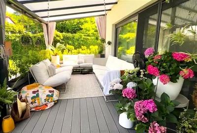 FILM & Tur LIVE!Vila cu arhitectura selecta,  intr- o eleganta oaza de liniste. - 2