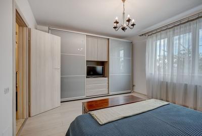 2 CAMERE || BLOC 2017 || DECOMANDAT || PARCARE || 13 SEPTEMBRIE 2 CAMERE || BLOC 2017 || DECOMANDAT || PARCARE || 13 SEPTEMBRIE - 14