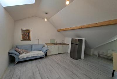 Garsonieră decomandată, mobilată în Exterior Sud