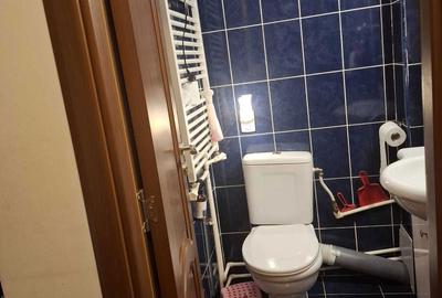 Apartament cu 3 camere decomandat în Central - 1