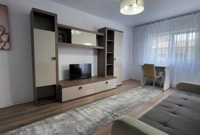 Apartament cu 3 camere decomandat în Nicolina - 1