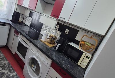 Apartament cu 2 camere nedecomandat în Central