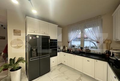 Casă cu 6 camere cu Teren 388 Mp în Titulescu - 3