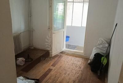 Apartament cu 3 camere decomandat în 9 Mai - 3