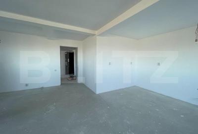 Casă cu 5 camere cu Teren 2000 Mp în Lăpuș - 2