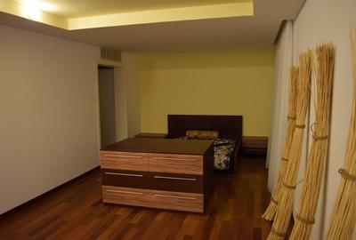 Casă individuală cu 6 camere cu Piscina în Iancu Nicolae - 3