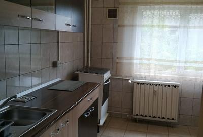 Garsonieră decomandată, mobilată în Vitan Mall - 6