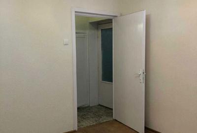 Apartament cu 3 camere decomandat în Exterior Vest - 3