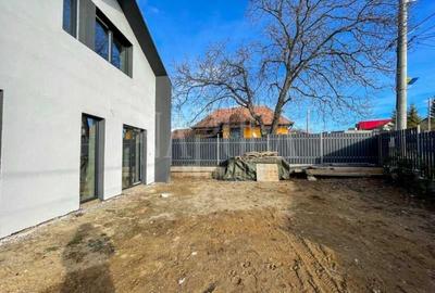 Casa 4 camere de vanzare in Salicea - 3