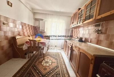 Apartament cu 3 camere decomandat în Dărmănești - 9