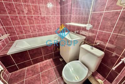 Apartament cu 3 camere decomandat în 9 Mai - 7