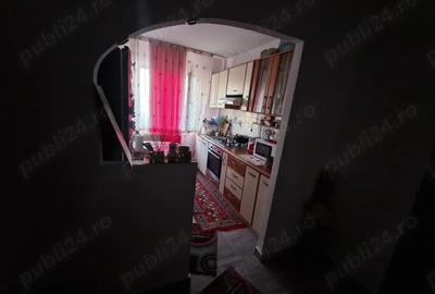 Vand apartament 2 camere semidecomandat - 3