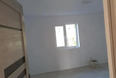 Casă cu 3 camere în Pecineaga - 3