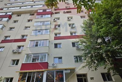 Apartament cu 3 camere semidecomandat în Olteniței