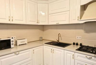 Casă cu 4 camere cu Teren 165 Mp în Central - 7