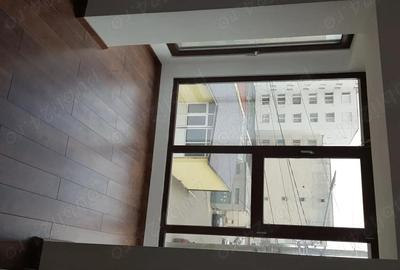 Apartament cu 4 camere decomandat în Central - 4