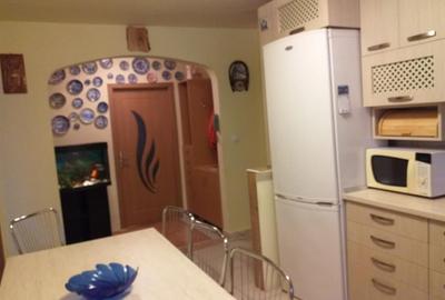 Girocului-Judetean 3 camere decomandat centrala gaz - 10