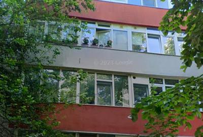 Apartament cu 2 camere semidecomandat în Pajura