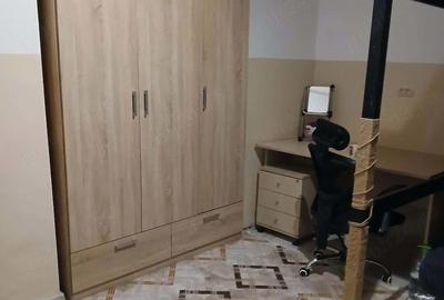 Garsonieră semidecomandată în Universitate - 2