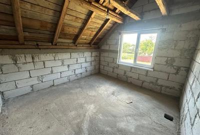 Casă cu 4 camere în Tătăruși - 6