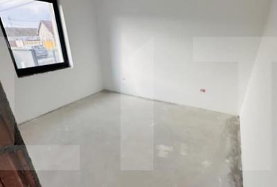 Casă cu 3 camere cu Teren 275 Mp în Vladimirescu - 2