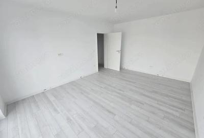 Apartament cu 3 camere decomandat în Giroc - 1