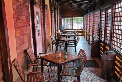 Spatiu Comercial Cornisa - Bar, restaurant, terasa, - 1