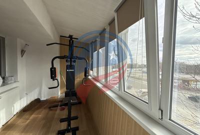 Apartament cu 4 camere decomandat în 1 Mai - 11