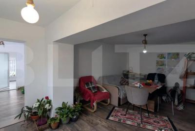 Casă cu 4 camere cu Teren 784 Mp în Central - 12