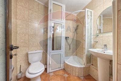 Garsonieră semidecomandată, mobilată în Răcădău - 8