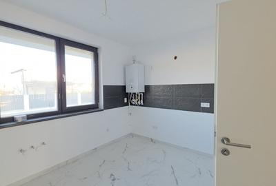 Duplex cu 3 camere cu Canalizare în Sânpetru - 8